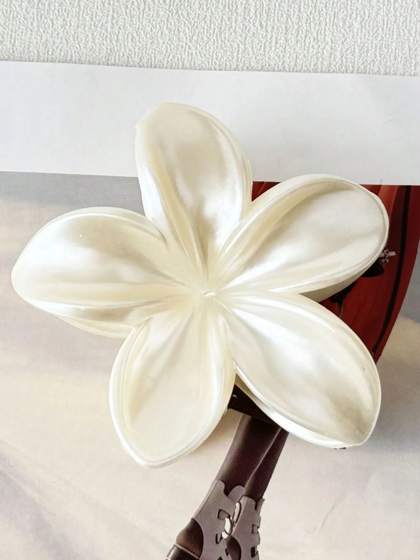 1/2 pcs Pinces fleurs brillantes – L’accessoire parfait pour un style chic, féminin et raffiné.